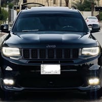 لبيع Jeep (Limited X) الحادث خشم  البنيد مبدل اصلي نفس اللون  وجاملغ ص...