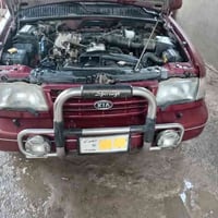 كيا سبورتج كير عادي موديل ٩٨ بلاديه  مصبوغه عبايه والباقي كلير بدون مع...