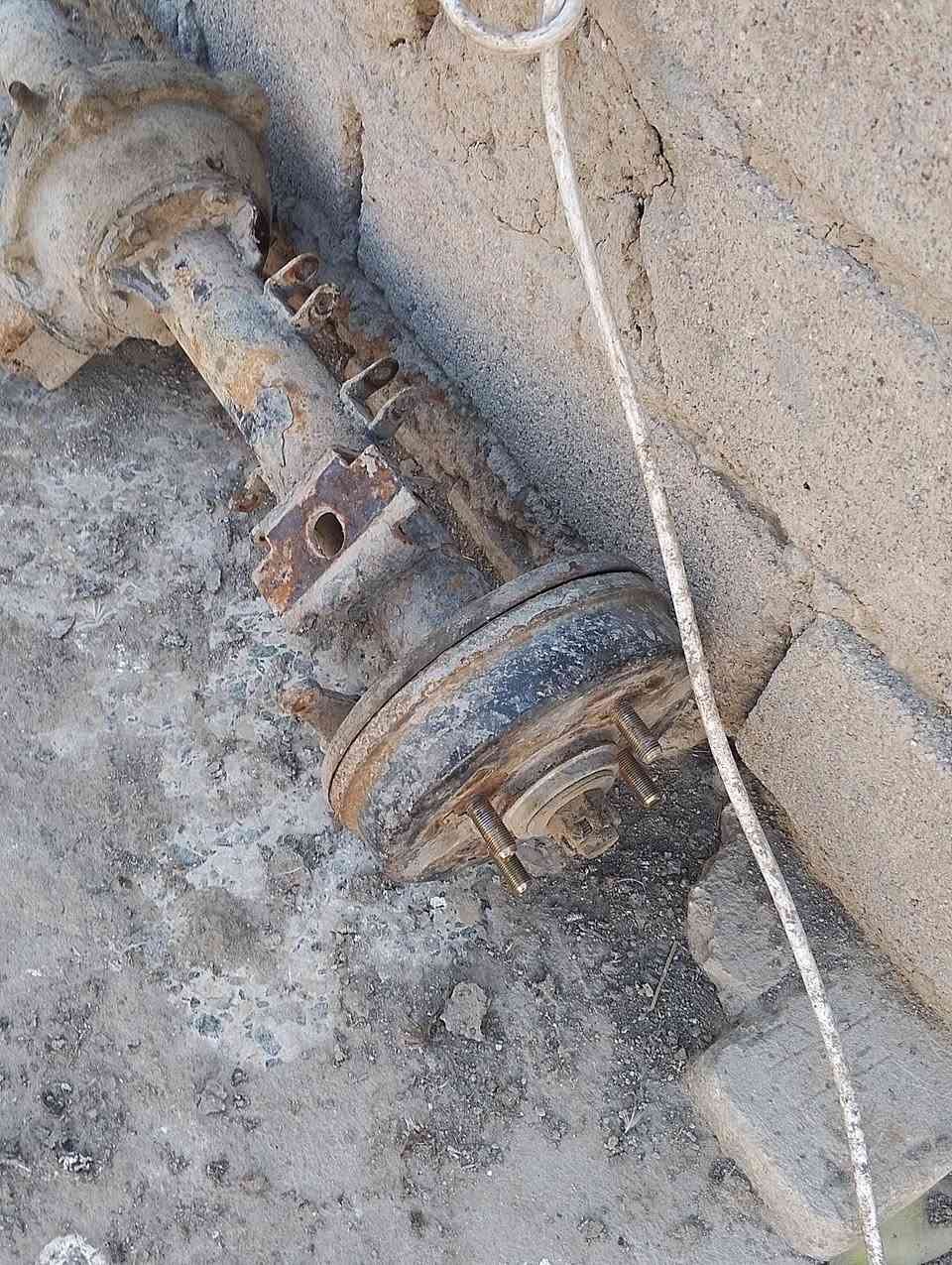 أكسن مال دايون للبيع هوه وفلنجاته كامل جيب وشد ما ناقصه شي كامل سعره 65 وبيه  مجال مكاني سوك الشيوخ ***********
