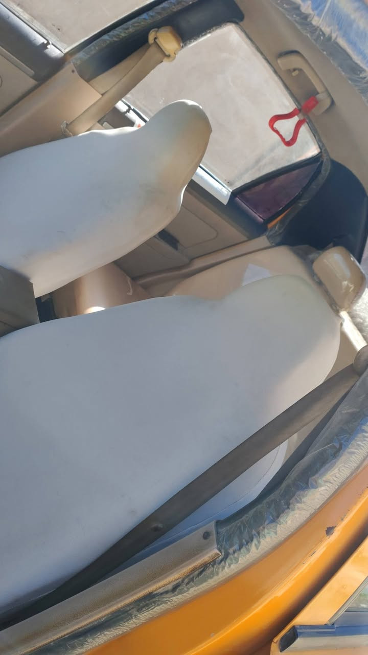 سيكي ٢٠١٢ صبغ حزام جماليه
رقم بغداد رقم مسطره هزا جديده بشهر الوحد
كربون بنزين بيها
السعر ٤٢ بيها مجال
***********
***********
