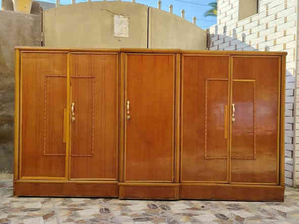 بوفيه مترين ونص مستخدمه السعر ١٢٥ /*********** واتساب
