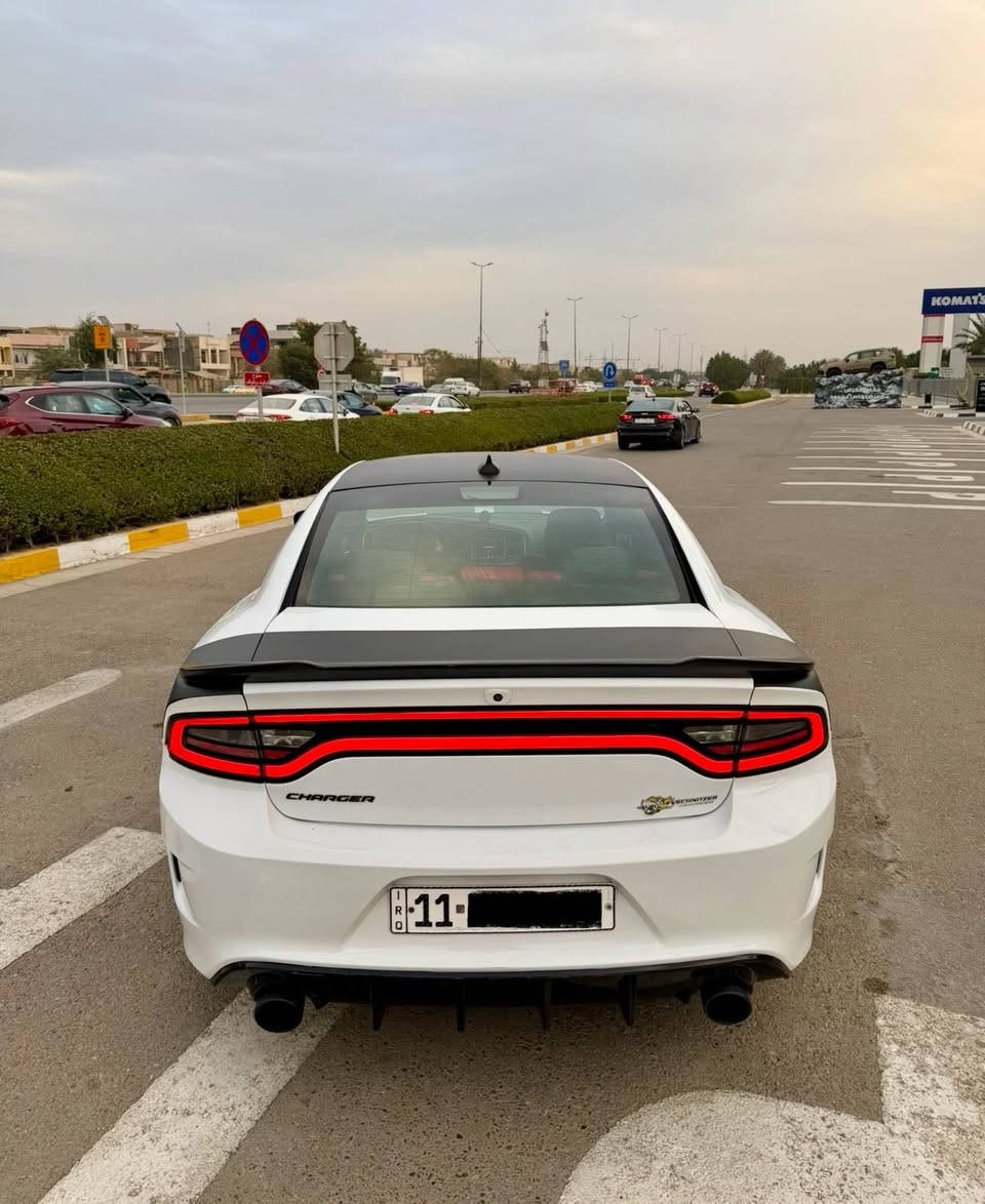 جارجر 2016 
ارتي محرك 5700💪🏻
موصفات الارتي المعروفه 
سياره جاهزه للخير ماتصرف عليه دينار 
حادث جاملغ وبنيد صور الحادث بل المنشور
كير مكينه كفاله 
تخم تاير ويل كب جدد 
مكان السياره بغداد السيديه 
السعر 179
***********
