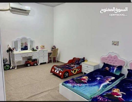 السلام عليكم بيت البيع العنوان البصره البهادريه نوع العقار طابو زراعي عراقي المساحه الكليه 500متر 
الاستفسار ***********

