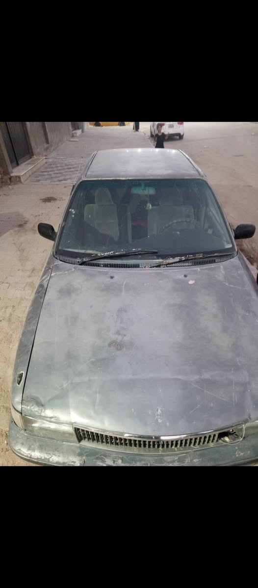السلام عليكم سياره كورونا موديل 91 جير اوتوماتيك جير محرك كورولا رقم انبار للبيع *********** السعر 22 وبيها مجال

