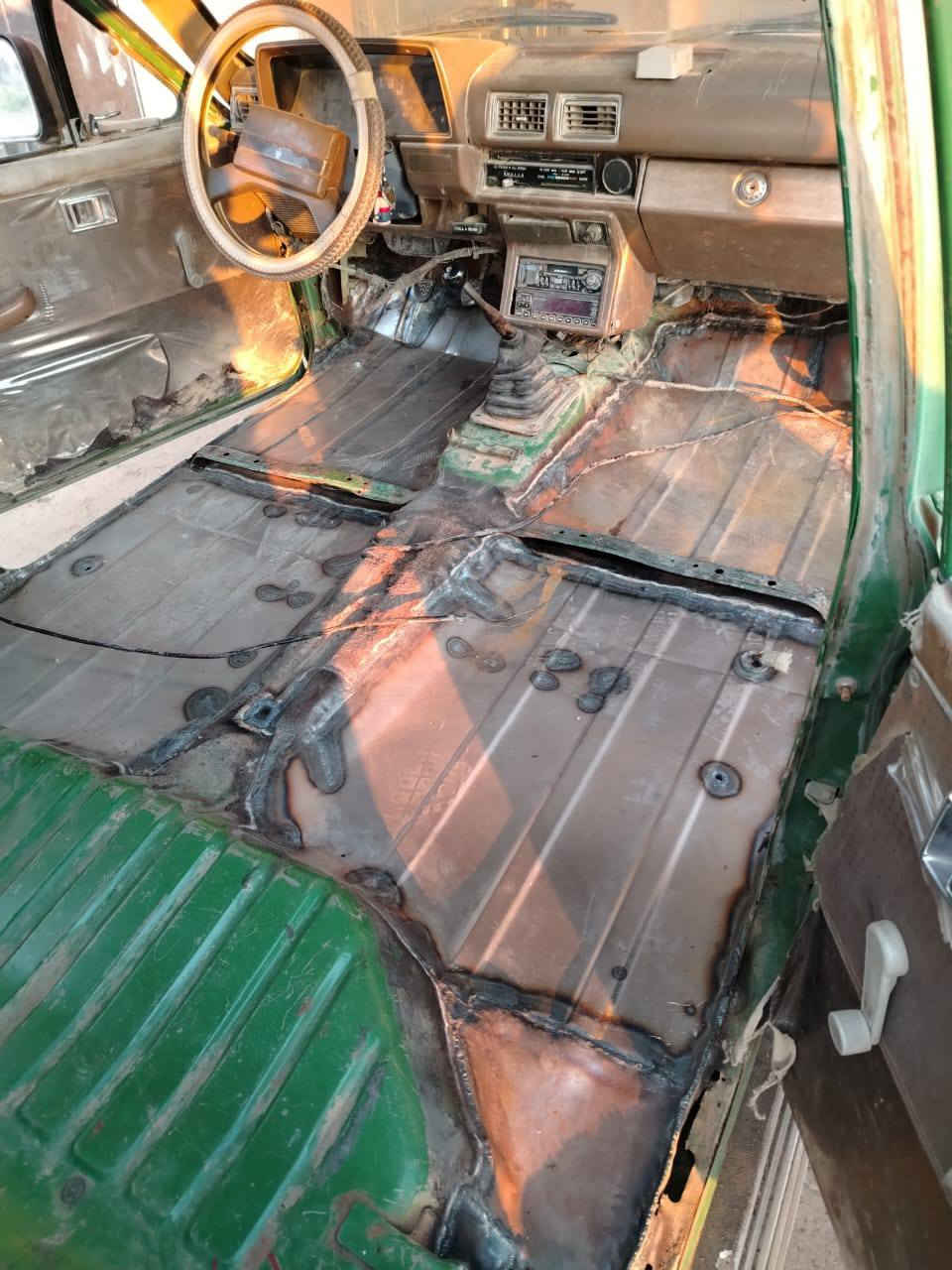 عمل ارشد الحداد قبل الشغل وبعد الشغل متوفر تصليح جميع السيارات خيسان + تعمير صدر + تعمير محركات كافت السيارات المكان النمرود قريه العباس ***********
