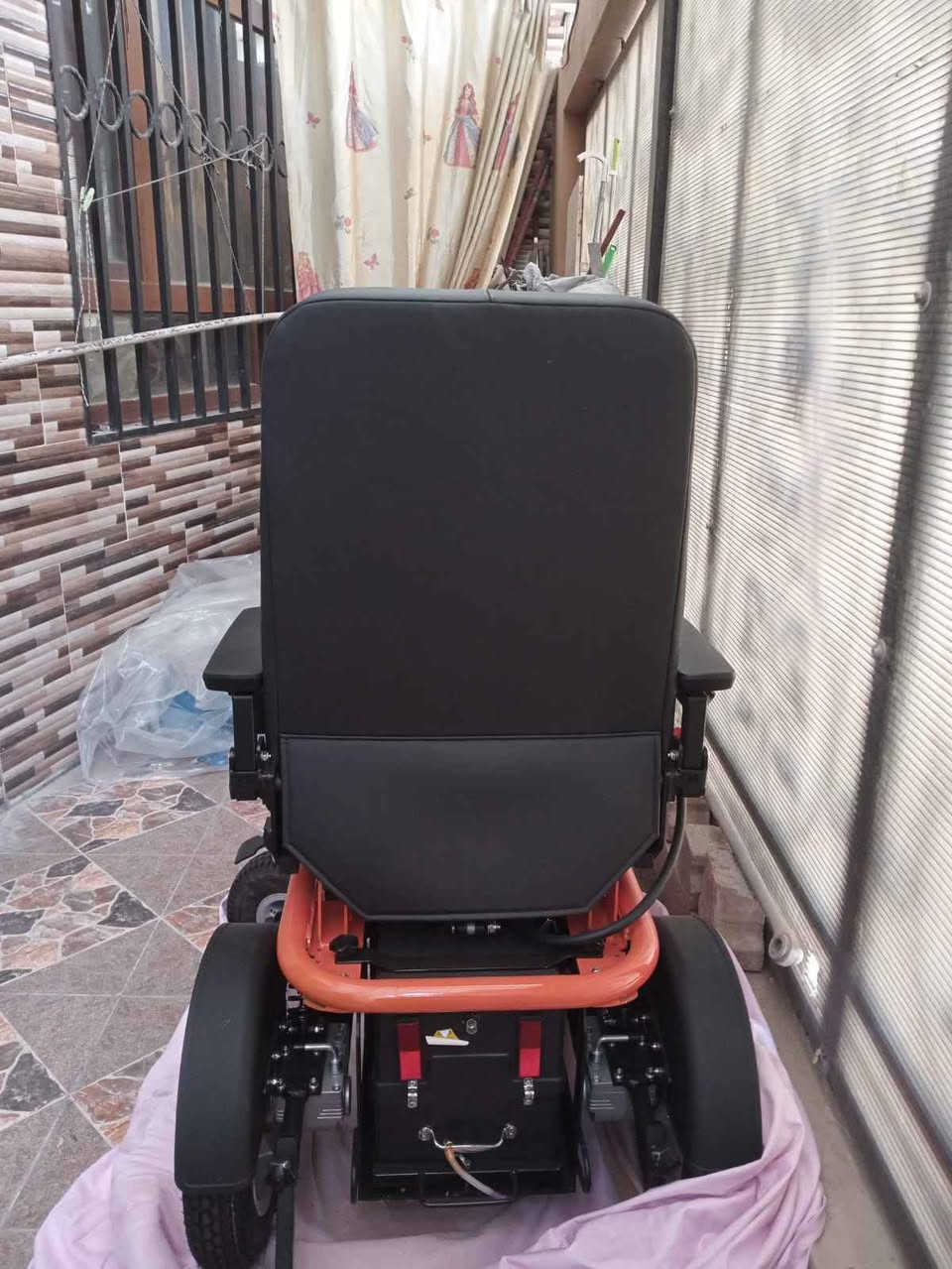 عربانه كهربائية جديده مامستعمل
بطارية قويه
شحن يشحن
بيها مجال. معامله كركوك, العراق


**إذا كنت صاحب هذا الإعلان وتريد حذفه لأي سبب، رجاءا أرسل رسالة إلى الدعم الفني**