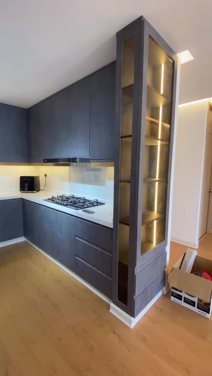 • الجمال في البساطة، والإتقان في التفاصيل 
ونقدم لكم كل ما هو جديد في عالم التصميم وتنفيذ الديكور والمطابخ بدقة وتميز 🏅
للتواصل والاستفسار :
‭0771 234 4507‬ 
***********
