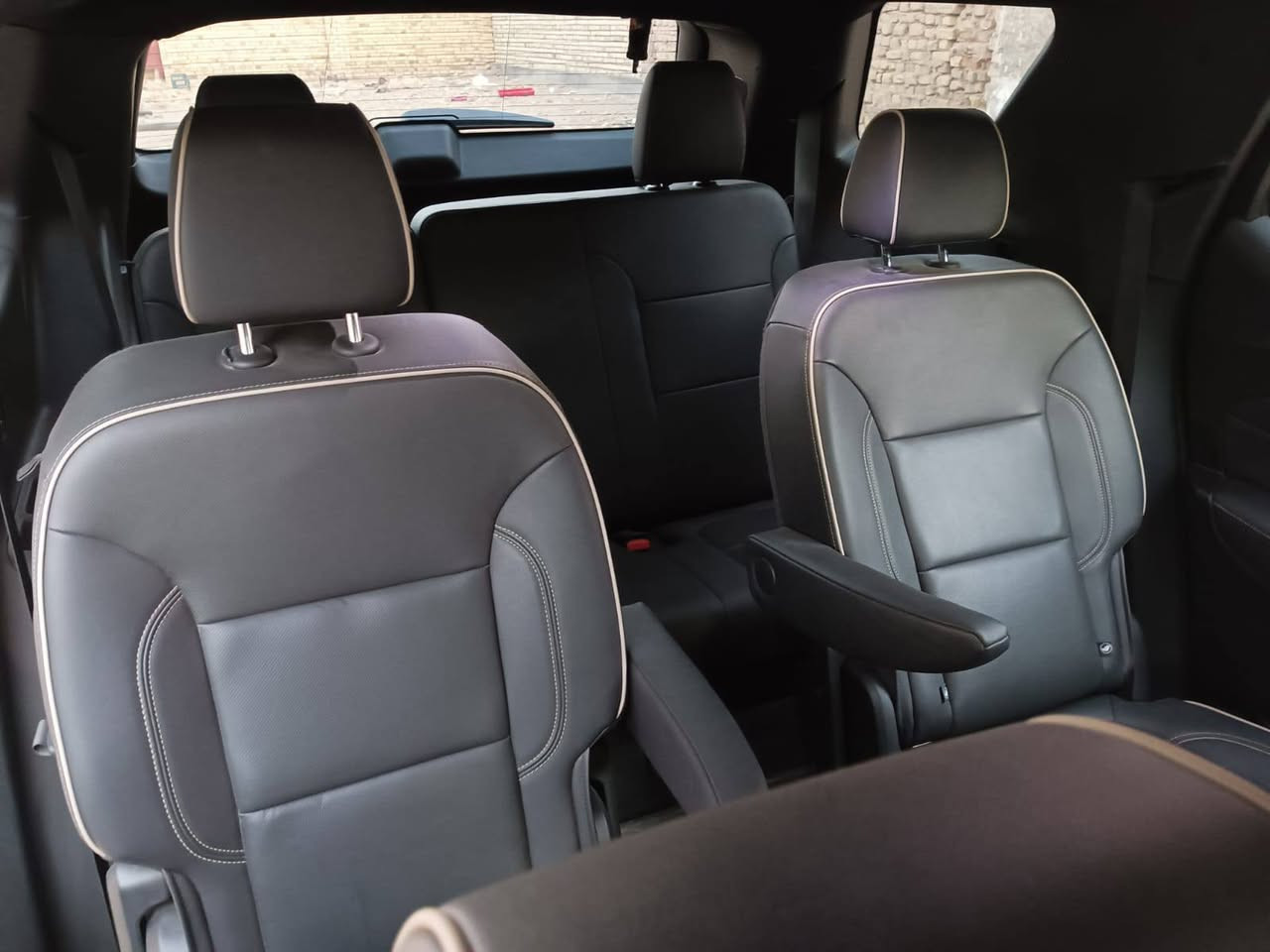 المركبة : شيفروليه ترافرس فئة بريمر  موديل 2023 فول للبيع فقط
الضرر: الجاملغ الخلفي موضح في الصور قبل وبعد
الرقم : بغداد بسمي
مكان السيارة: ميسان  
_______________________________
المواصفات 
✅ شيفروليه ترافرس 2023 بريمير  دبل فتحه 
✅ محرك 6 سلندر 3600 VVT
✅ السيارة ماشية 100 كيلو 
✅ اربع بصمات للابواب مع بصمة تشغيل وتشغيل عن بعد
✅ نظام الكاميرات الاربعة برؤية 360 درجة 
✅ إمكانية عرض كاميرا في مرآة السائق (كاميرا خامسة) أصل
✅ ويل كب حجم 20 بلاك رياضي مع طقم تاير جديد كونتننتال 
✅ لايتات زينون اصل مع حاجب LED نهاري 
✅ كاميرا خلفية دوارة مع الستيرن 
✅ اشارات بالمرايا الجانبية مع حساسات الاجتياز 
✅ غرفة السيارة جلد اسود اصل
✅ تحكم كهربائي متكامل لمقاعد المقدمة 
✅ تدفئة ستيرن
✅ ستيرن كهربائي الحركة
✅ جنطة كهرباء شفط مع إمكانية فتح الجنطة بثلاث وضعيات  عن طريق باب السائق والبصمة 
✅تحكم كهربائي متكامل لمقاعد المقدمة 
✅ كشنات أمامية تدفئة تبريد
✅ كشنات وسطية تدفئة
✅ شحن موبايل وايرلس
✅ منافذ USP & AUX
✅ منافذ طاقة 12V متعددة
✅ رادار امامي مانع تصادم واعطاء تنبيه مع حساسات خلفية
✅ مانع إنزلاق
✅ شاشة دشبول كبيرة سلايد لمجموعة من الايعازات 
✅ قاصة داخلية خلف الشاشة مع منافذ USB
✅ تحكم ستيرن جهتين متكامل الايعازات
✅ سايد بريك بصمة 
✅ تبريد السيارة 3 قطع مع تبريد خلفي منفصل  
✅ مقاعد وسطية فصل سياحي لراحة اكبر 
      مع بقية مواصفات  الفول المعروفة
✅ للمزيد الاتصال *********** 
       واتس اب فقط *********** 
✅️السعر 310 بيها مجال للشراي وتدلل
