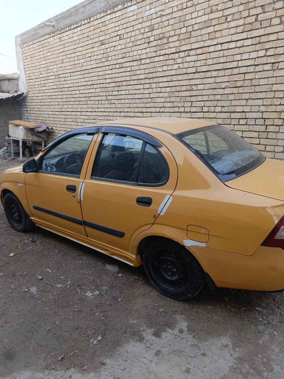 السلام عليكم طيبه ١٤ بيها بعض الخياس مكينه بيها تبخير بس بدون تنقيص تبريد شغال بس بيها حماوة ومعالجتها  كشرها بي بعض طختهات بدون ضربه السنوي ساقطه صلر تقريباً ٥ اشهر السعر ٢٧ وبيها مجال بسيط مكاني العبيدي ***********
