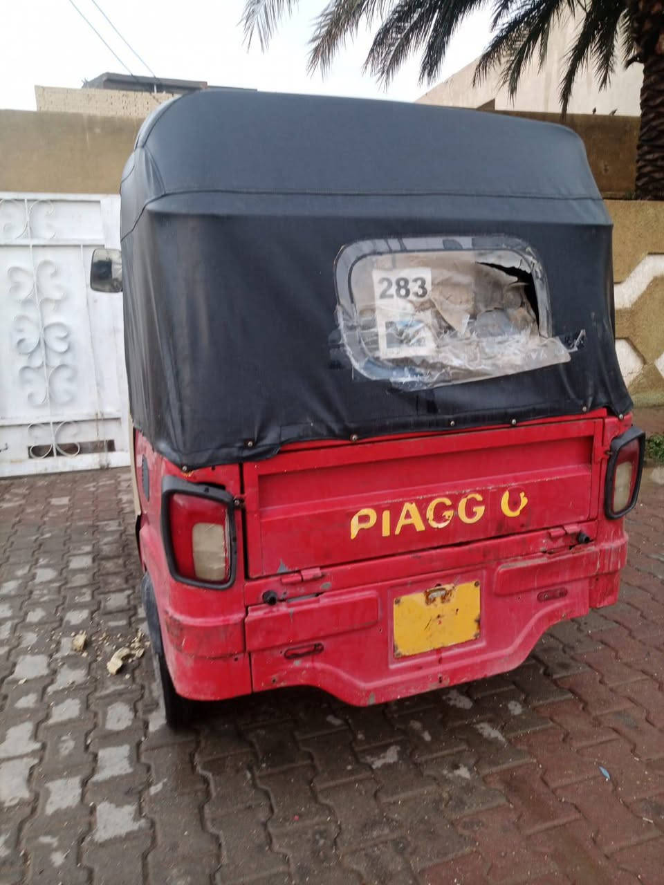 السلام عليكم تك تك بياجو موديل 2018 محور محرك باجاج مال 20 اوراقها كاملهه تيك توك خير من الله تخم تاير جديد لا ضربه ولا صبغ تكتك بلادي العنوان بغداد المدائن سلمان باك السعر مليونين و300 رقم الهاتف***********////***********
