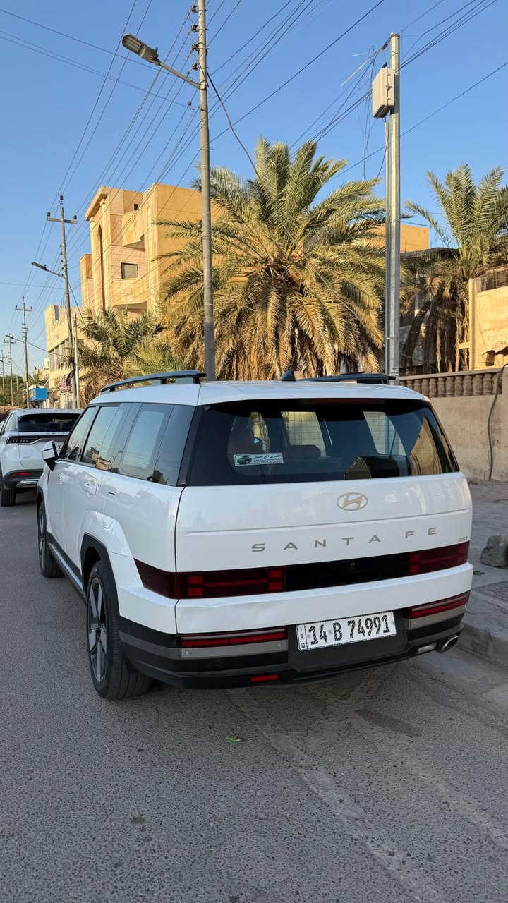 السلام عليكم 
سنتافي 2024 خليجي
محرك 2500 تيربو 
7 مقعد
تبريد 3 قطع
فول مواصفات ماعدا الفتحه
رقم بصرة بسمي
ماشيه 34
كفالة ماعده بارد باب السايق قليل
وطخه خلفية بسيطة جدا شوف العين
السعر 225 وبيها مجال
سياره جديده احلى من الصور
مكاني بصرة 

‭***********‬ رقم الوالد البصرة, العراق

