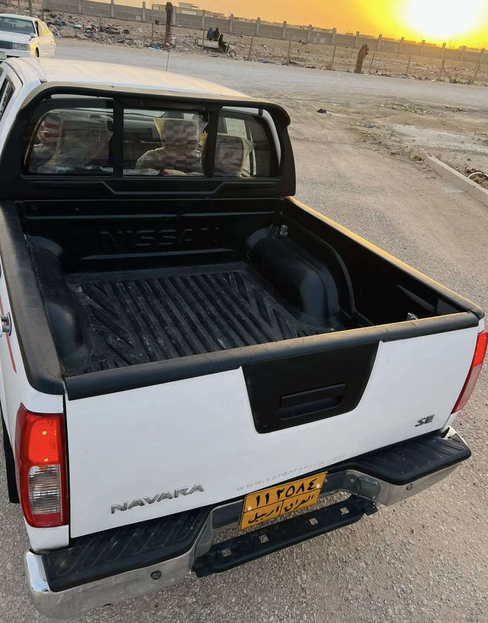 السلام عليكم نيفاره موديل 2012 كير اوتماتيك مكفوله من ضربه وتبديل صبغ نص باب خلف السايق كير مكينه حداديه جاهزه السياره  مكاني نجف السعر 105وبيهه مجال ***********
