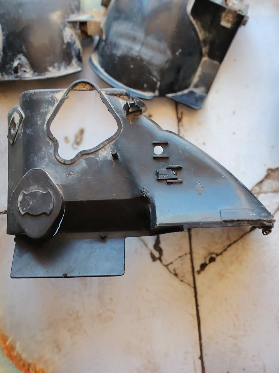 سلام عليكم غراض كامكو تفصيخ شرط نضيف شتحتاج راسلني كلجات امامي خلفي قبق تبريد كامل شيال كامل وياله فلنجات لايت امامي تجوه. جويتر  كفرات هنه وترايش  عوزهن صبغ صالنصه تفصيخ رقم لتصال ***********
