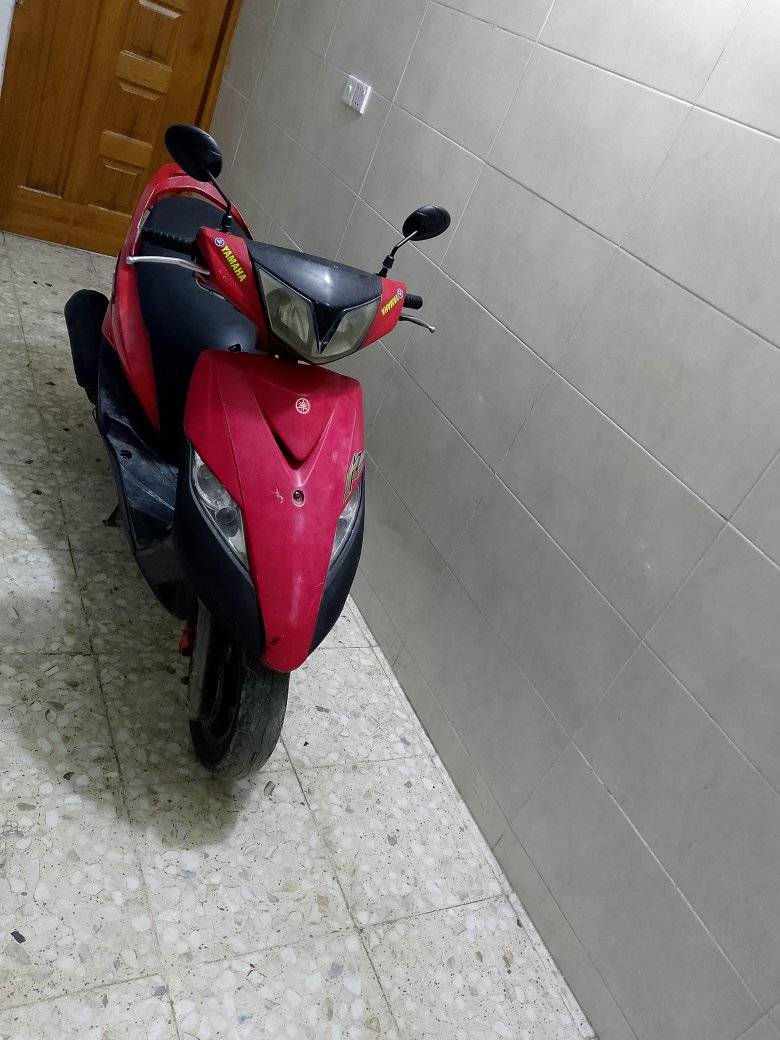 دراجه ماكس ثعلب ياباني سرعة 140 مكينه بلاديه ما مفتوحة ابد ناعمه شلعه قويه كهرباء كوله شغال نكره سلف هندر اوراق بسمي الدراجه كامله نضيفه السعر 450 بغداد الشعب رقمي ***********
