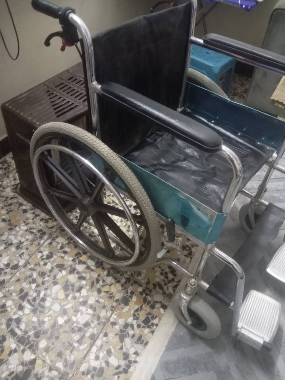 السلام عليكم ورحمة الله وبركاته
عربنه لي ذوي الاحتياجات الخاصة للبيع 
السعر على الخاص


**إذا كنت صاحب هذا الإعلان وتريد حذفه لأي سبب، رجاءا أرسل رسالة إلى الدعم الفني**