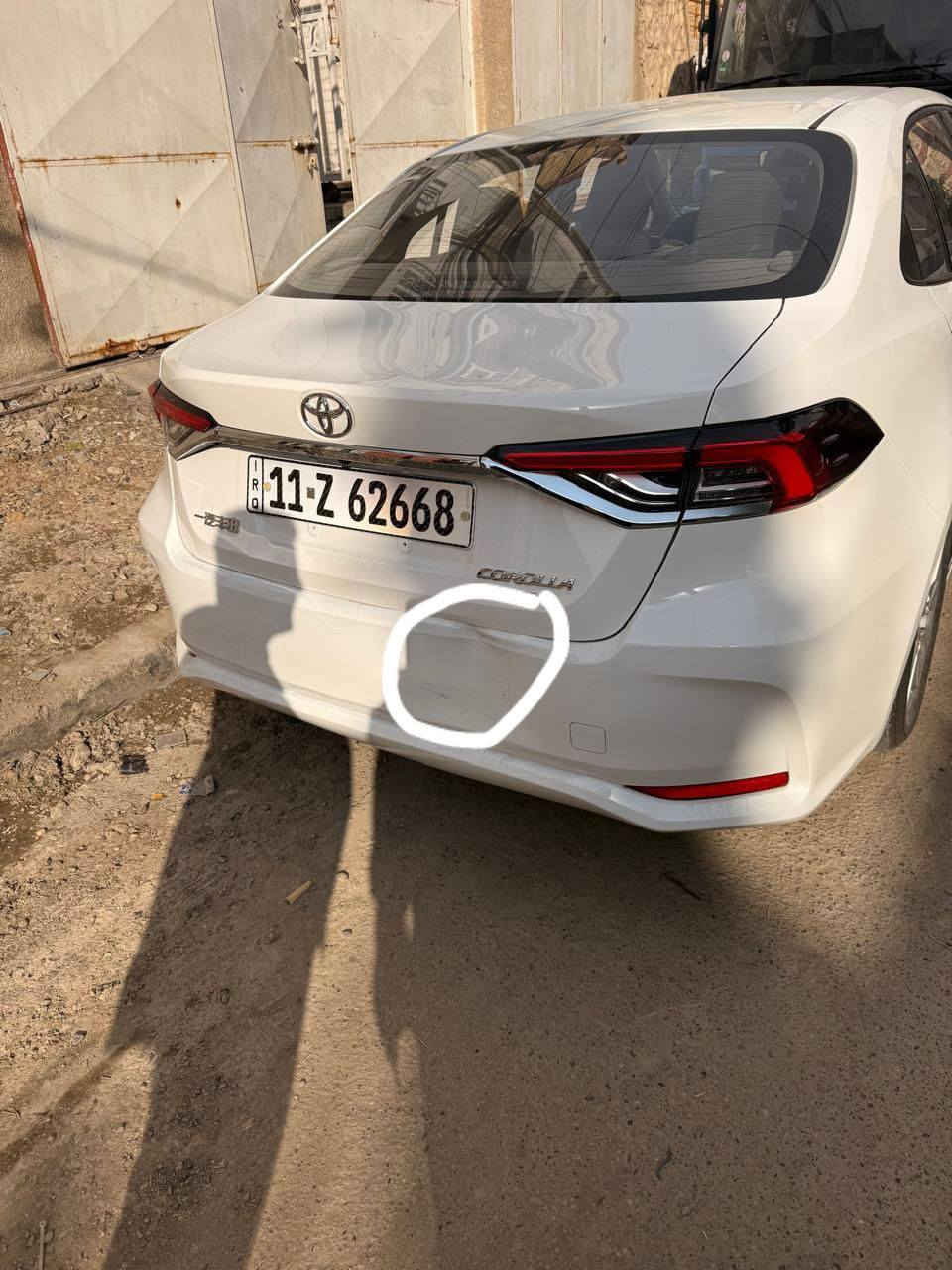 سلام عليكم احبتي كورله موديل ٢٥ وارد خليجي هايبرد فول ماعده الفتحة سقف  كير ومكينه خير من الله ماشيه ٤٢ السنويه باسمي ثاني يوم التحويل بيها طخات بسيطه كما موضح بل صور بل دعاميه الخلفيه طخه وبل دوسه طخه مكفوله من الضربه والصبغ بوجهك للسونار
السعر ٢٢/٥٠٠ مليون   وبيها مجال 

المكان الغدير قرب معجنات الفراشه 

رقم الهاتف *********** محمد *********** متواجد واتساب وغير متواجد ع الماسنجر
