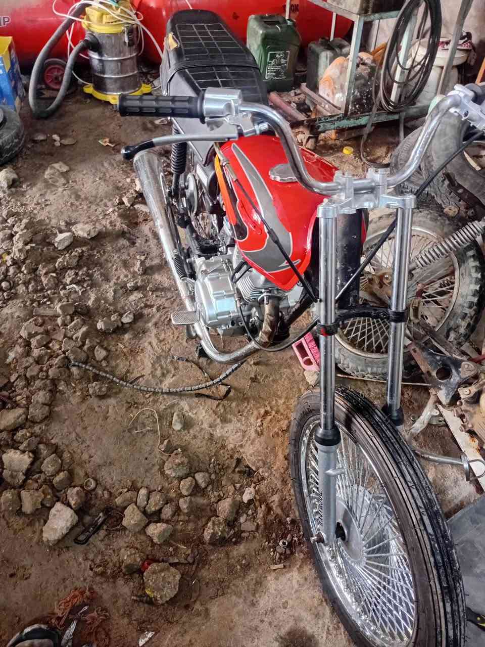 سلام عليكم شباب دراجة اربعة كير البيع كلك دراجة جاهزة كلهة مانقصهة شي مكان النجف بل كوفة لاستفسار على رقم ***********سعر خاص
