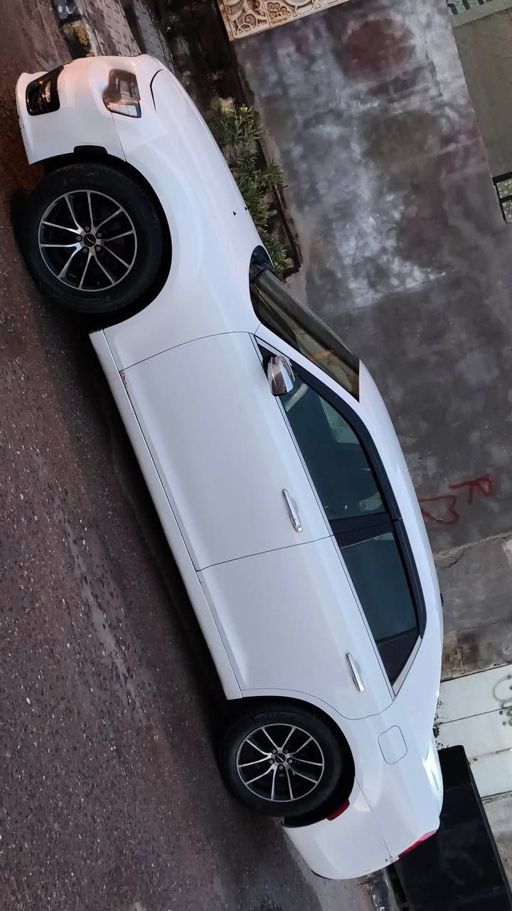 سلام عليكم تحيه طيبه سياره اوبامه مديل 12 محدث شكل 12 أصل مكينه تبريد تخم تاير حداده جديدة سيارة مكانها البصرة قضاء القرنه حادثها جاملغ وبنيد ***********
