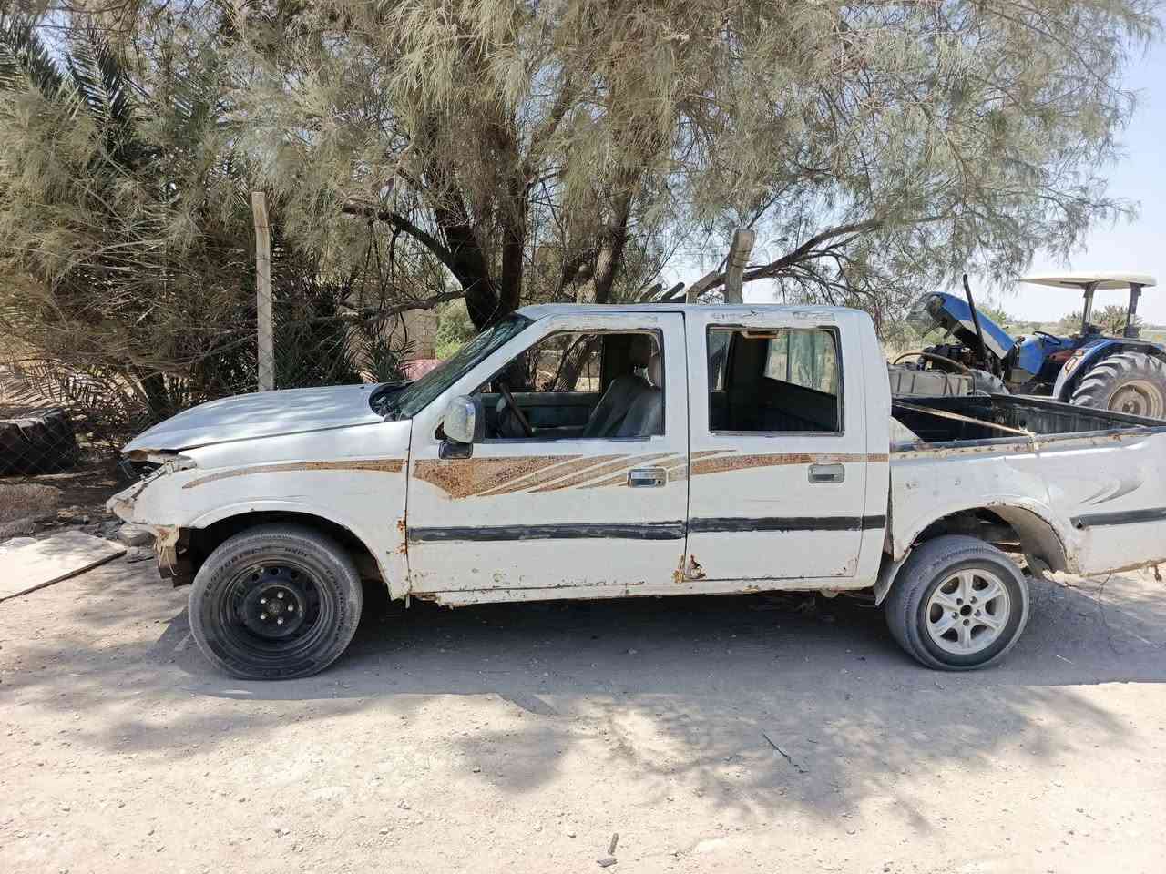 السلام عليكم سياره كنوه صيني للبيع
مكينه ما مفتوحه لا تبخير ولا تنقيص كير نضيف جاهزه نقص باتي بس 
سعر ٩٥٠ 
***********
خاص متواجد

