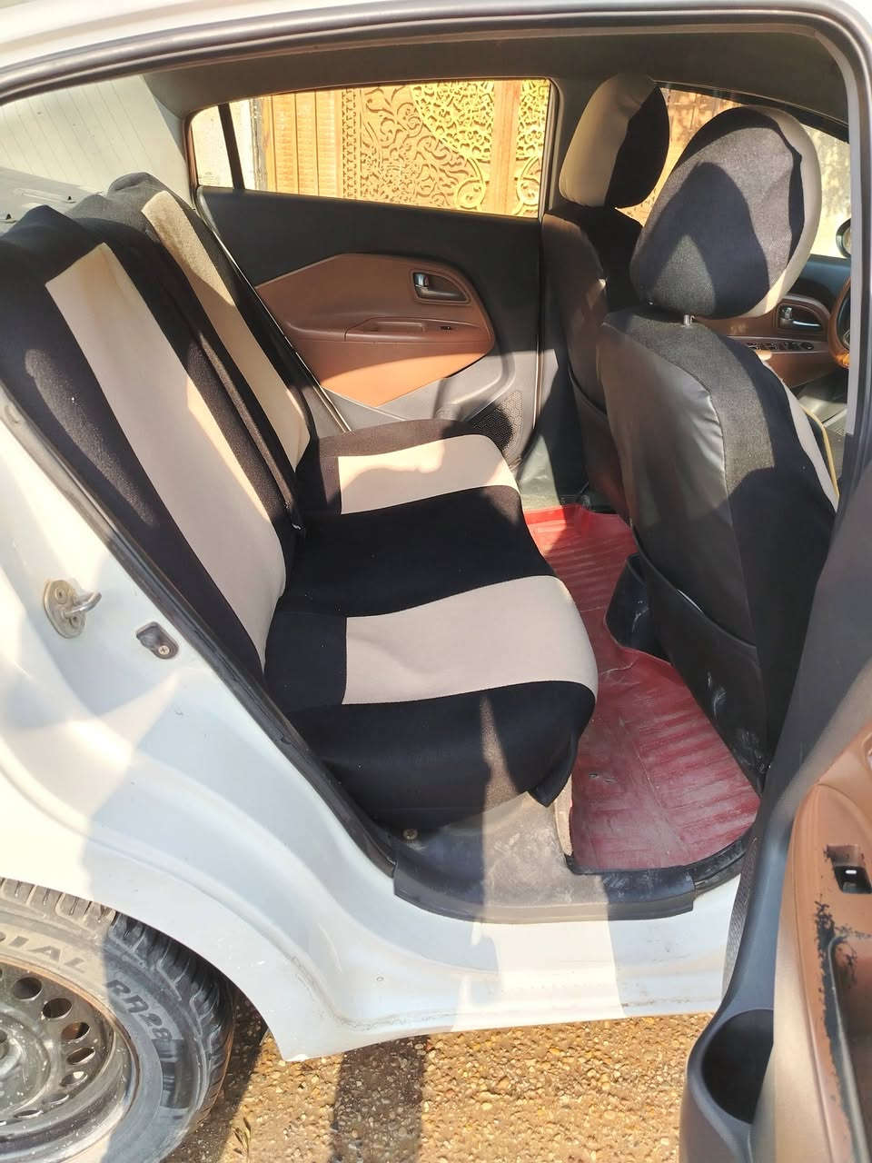 سلام عليكم كيه ريوم 13خليجي نضيفه مكان بغداد العبيدي سعر 85 بيها مجال حك الجيه رقم ***********
