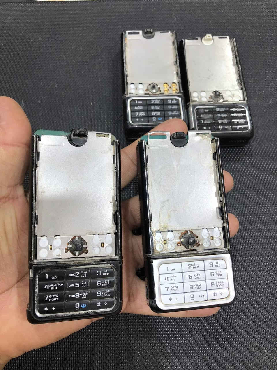 نوكيا 3250 نقص شاشات عاطل هلموجود


**إذا كنت صاحب هذا الإعلان وتريد حذفه لأي سبب، رجاءا أرسل رسالة إلى الدعم الفني**