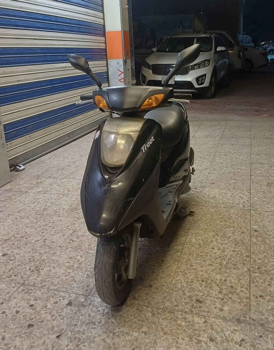 مساء الخير للبيع بريز ياماها مكينته بلاديه ومختمه كله سلف وهندر شلعه معدل كامله خير من الله السعر ٥٥٠ بيه مجال السكن بغداد طالبيه شراي يخابرني واشكرراا ***********
