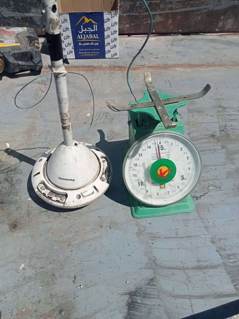 بنكات حجم صغير اصلي سعر وحده ٢٠ الف + ميزان سعر ٥الف + بنكاسه كهربائيه سعر ٢٠ الف هاتف ***********
