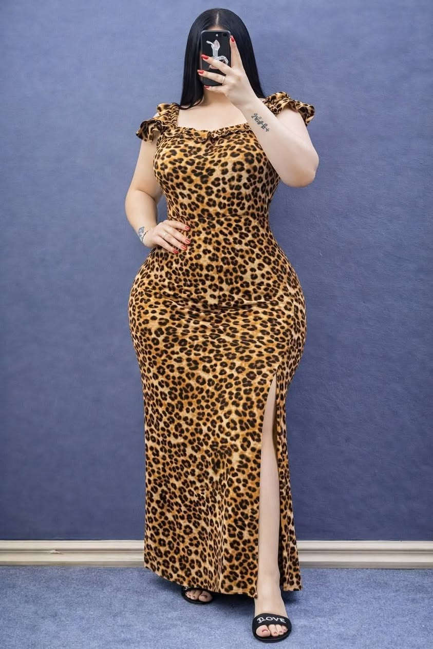 للحجز واتساب ***********
