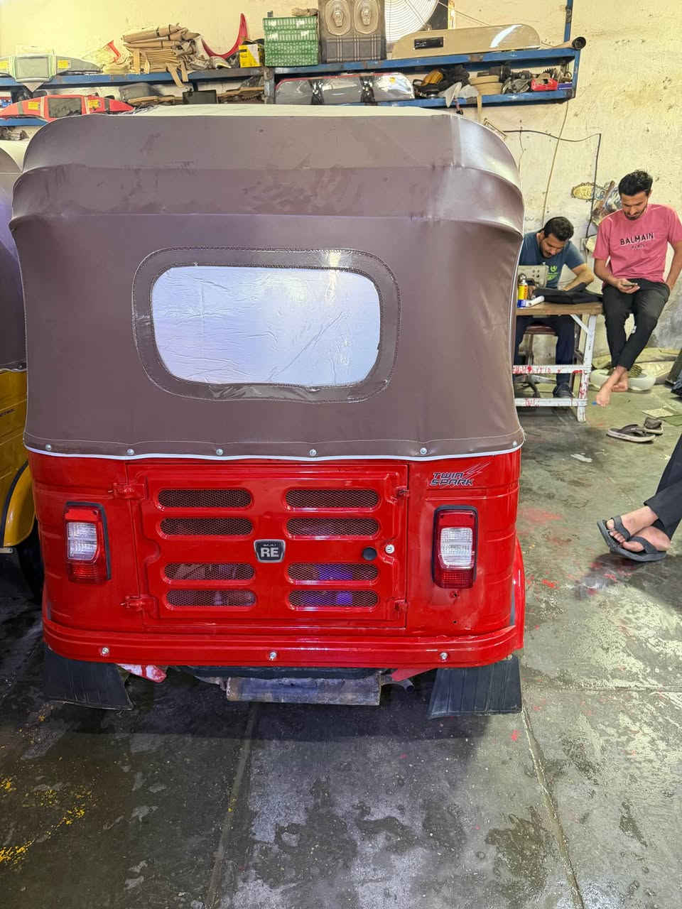 كتك ٢٠ شهر ١٢ تكتك حلوه وبيه مكينه مال ٢٢ تكتك مصبوغه عام سعر ٦٦٠٠ رقمي ***********مكاني بغداد مدينه الصدر تكتك رقم وسنويه شراي يجي ويدلل بسيون, الغربية
