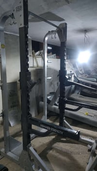 راك سكوات • هامر سترنس • امريكي