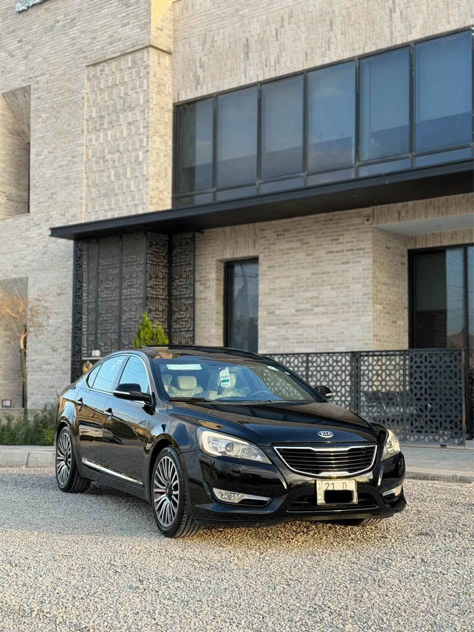 Kia Cadenza  2012 
*********** what’s up 
*********** viber
کیا کادینزا 
مەلەکی 
فول مواسەفات. 
پانۆڕاما 
بەسمە 
پەردە 
ناو سپی. 
 ٤ کوشن گەرم
کوشن خەزن 
تەحەکومی تەزیل و کوشن و گەرمی لە  دواوە 
٤ تایە و ویلی نوی 
گێڕ و مەکینە بەشەرت 
سەنەوی تازەیە 
بی تەقە و ررقە  
یەک دینار مەسرەفی نیە 
دوو پارچەی سبوغە لەسەر کاڵ بونەوە بی دەعم  بی مەعجون 
نرخ  - ١١٧ $ و مەجال  
شوین - کۆیە كويسينجاك, أربيل
