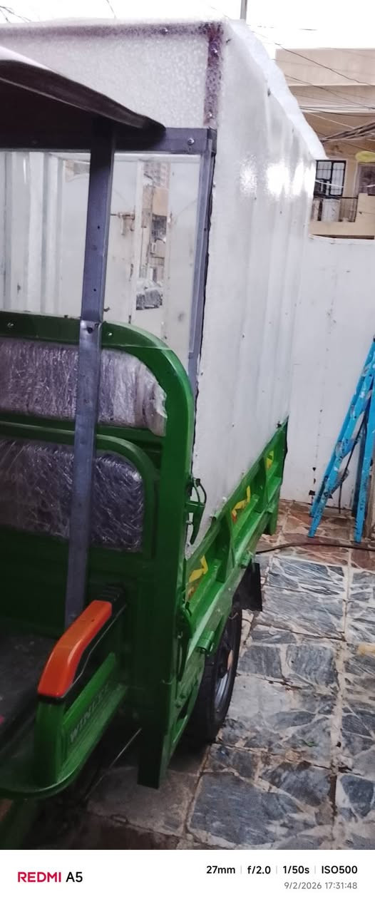 السلام عليكم ستوته بيع كامله  1450بيه مجال قليل بطاريات جديد تايرات جديده
*********** بي واتساب
