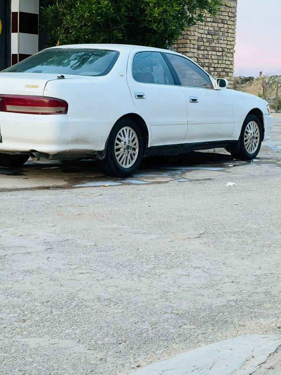 سلام عليكم سياره كرسته موديل 95كيرومكينه ونجي جدد مشروع وطني تخم تاير سياره نضيفه كهربائيات شغاله رقم كربلاء لاصوليات مكان السيارة ميسان المجر الكبير رقم الهاتف ***********مكلف بل نشر

