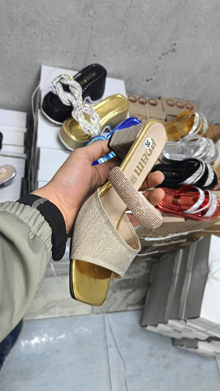 حريمي 5 سم 💯❤
جمله فقط ☑️
أقل سعر فالسوق بفضل الله 👌🏻
متاح شحن لجميع المحافظات بفضل الله 🚛
للتواصل واتس 📲 https://wa.me/201063409725
لينك التلجرام عليه باقي الشغل والموديلات 👇🏻
https://t.me/apdullah_elhelawy
لينك جروب الواتساب عليه الشغل المتاح فقط يوميا والاحداث 👇🏻
https://whatsapp.com/channel/0029VbBmxbTIyPtKaJZ5g71A


**إذا كنت صاحب هذا الإعلان وتريد حذفه لأي سبب، رجاءا أرسل رسالة إلى الدعم الفني**