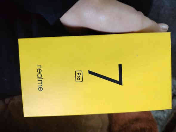 السلام عليكم جهاز ريلمي 7برو للبيع
ذاكرة 128
رام 12
شرط مامفتوح كلو شغال
بصمة شاشة  شاحنتو كاملة ااباكيت مالتو هم موجود السعر 120  وبي مجال مكاني موصل الايسر حي الحدباء الشراي يتصل على الرقم *********** او يراسل على الصفحة
