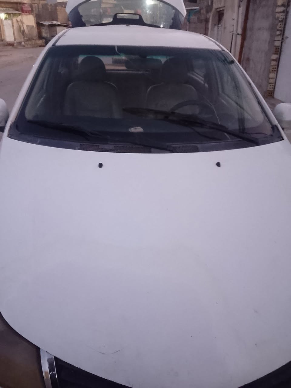 سيارة شيري  فلاوين موديل 2011 تحويل ثاني يوم  سيارة بلادية كير عادي السعر 35 أو بي مجال المكان بغداد  الشعلة هاتف ***********
