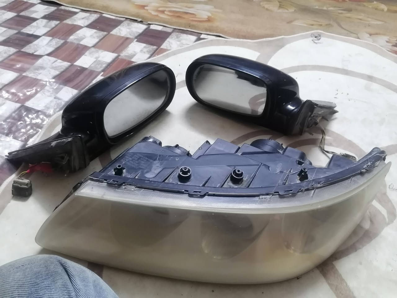 أدوات ازيرا مناسبه لا يوجد توصيل وفقط المتوفر
عبوه ازيرا ٢٠٠٨ كصه ما مستخدمه ب ٣٠ قفل
مري التك ع ١٥ عدي زوج فقط
بنيد أسود كامل هو والكيلون وحتى البطانه بيه قفله ب ١٠٠
وتك مازده قفلهه ب ٢٥
رجاءا اخوان توصيل ماكو واسعار نهائيه الي يعجبك ويخدمك تعال كلبه واخذه مكاني بغداد لنهروان
***********
