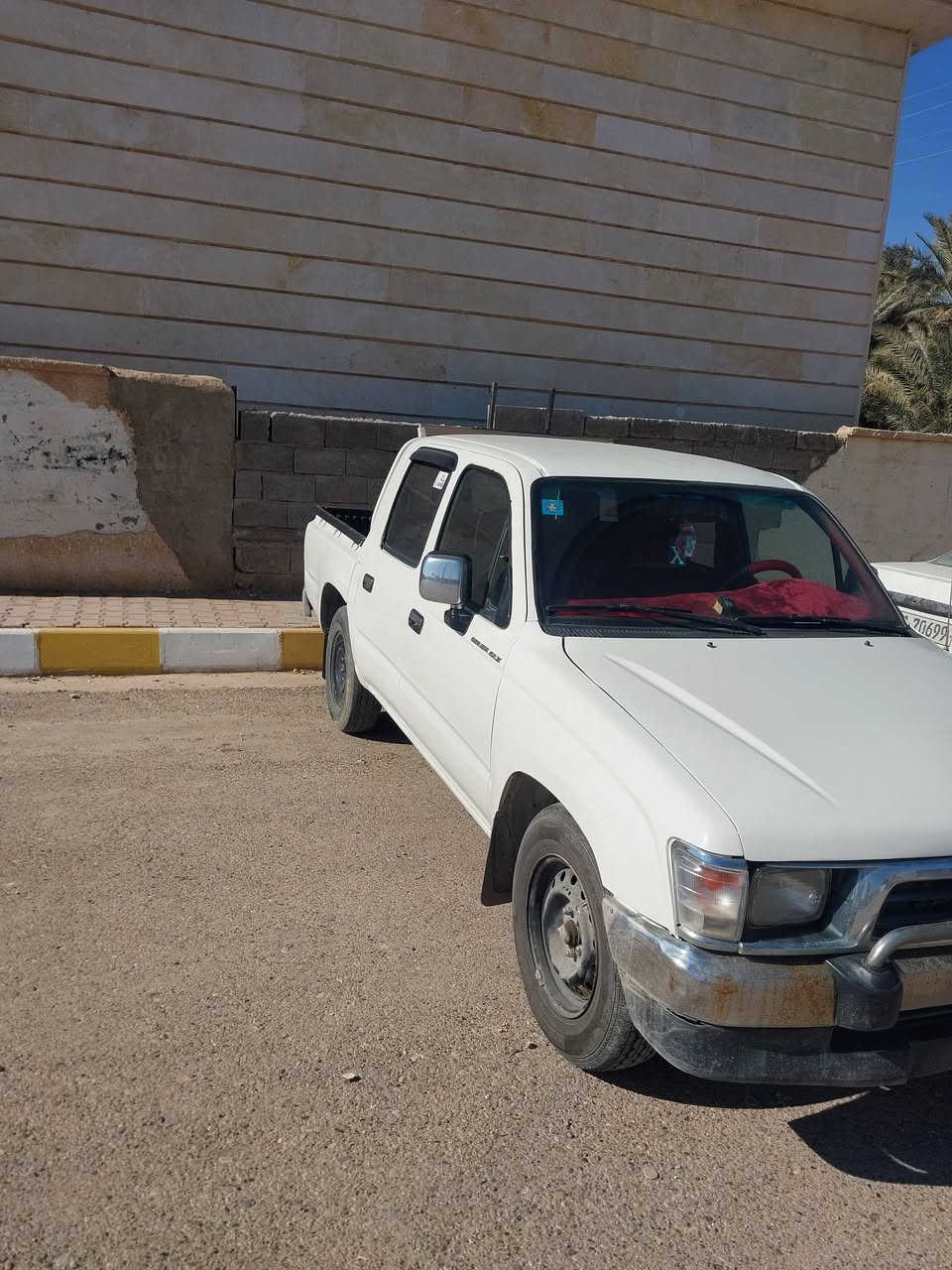 السلام عليكم من رخصه صاحب الكروب عندي سياره اريد انشرها للبيع موديل 99 العنوان الا نبار حديثه. ***********
