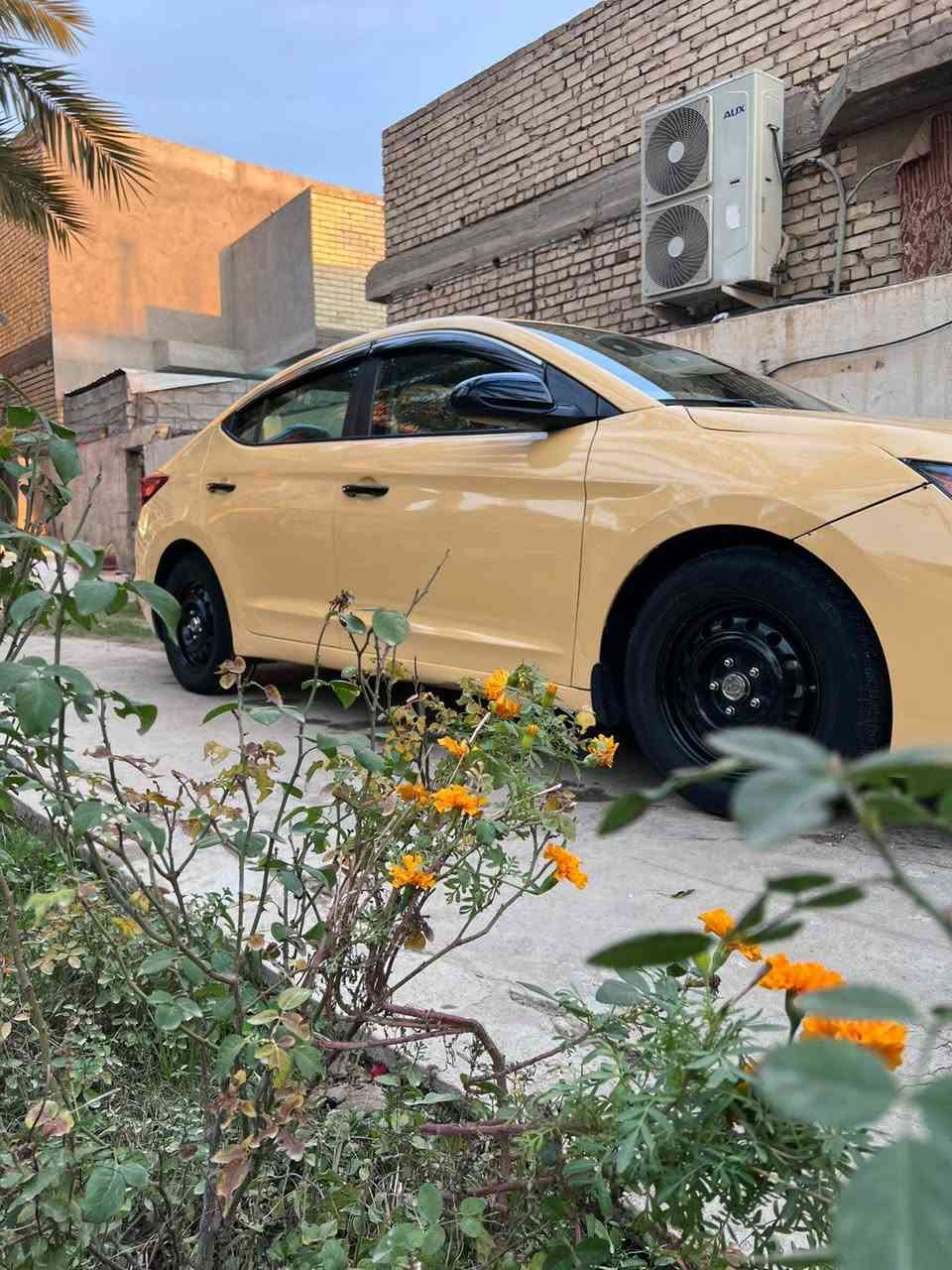 سلام عليكم
النترا مديل2020.نص مولصفات
حادث بنيد فقط لباقي كفاله ماشه 90 كير ايتي
كير محرك كفاله وضع لشركه سياره احلا من لصور
مواصفات رادارات
تبريد منفصل 
تحديد مسار
السعر 129 وبيهة مجال 
رقمي***********
مكاني بغداد لشعله شارع ٦٠
