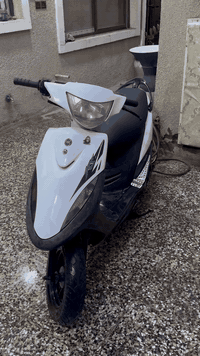 سلام عليكم من رخصه الادمن ماكس عدله للبيع دراجه نضيفه وشلعه ومعدل فولل نقصها بس بريك امامي ..صالنصه رياضيه fm كهربائيات شغاله السعر 475 مكاني الاعظمية الكسرة.


**إذا كنت صاحب هذا الإعلان وتريد حذفه لأي سبب، رجاءا أرسل رسالة إلى الدعم الفني**