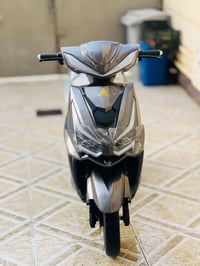 دراجة شحن • بطاريات 40 أمبير • موصل جانب ايمن