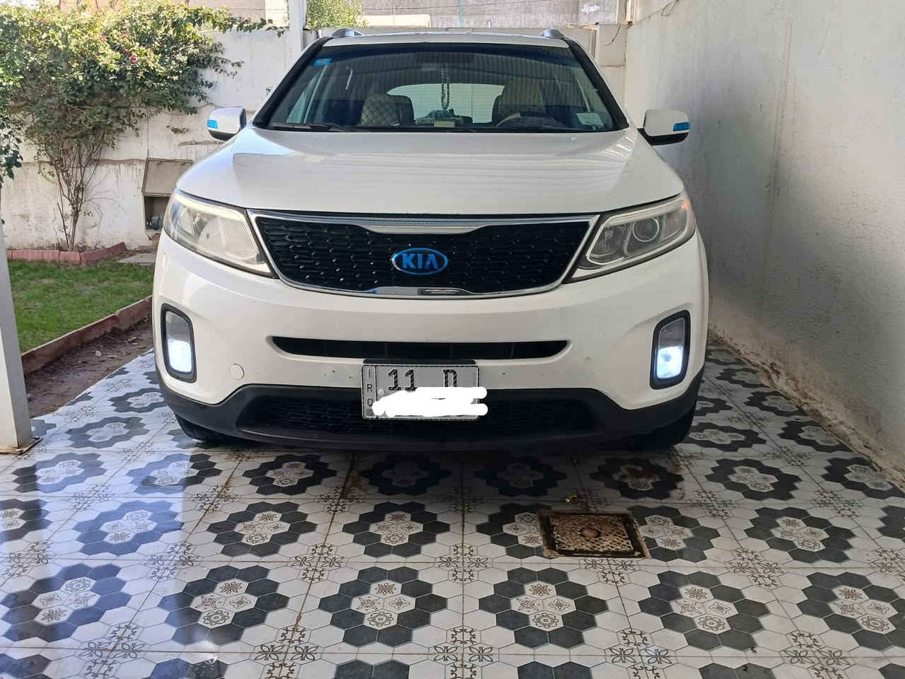 سلام عليكم
السعر🛑 148🛑
للاستفسار *********** 
سورنتو 2015 بسمي لون ابيض أمريكي رقم بغداد مشروع وطني سنوية مجددة قطعتين تبريد ثلج ❄️ تخم تاير كوري تحكمات ستيرن شاشة لمس كامرة حساسات أمامية خلفية بجم زنون بل كامل يدات نيكل دوسات جانبية كاعية جلد كير مكينة مكفولات صدر جديد سيارة نضيفة جدا وبدون نقص بيه البنيد صبغ فقط رش الباقي كفالة بردات خلفية بلادية داخل لونين
