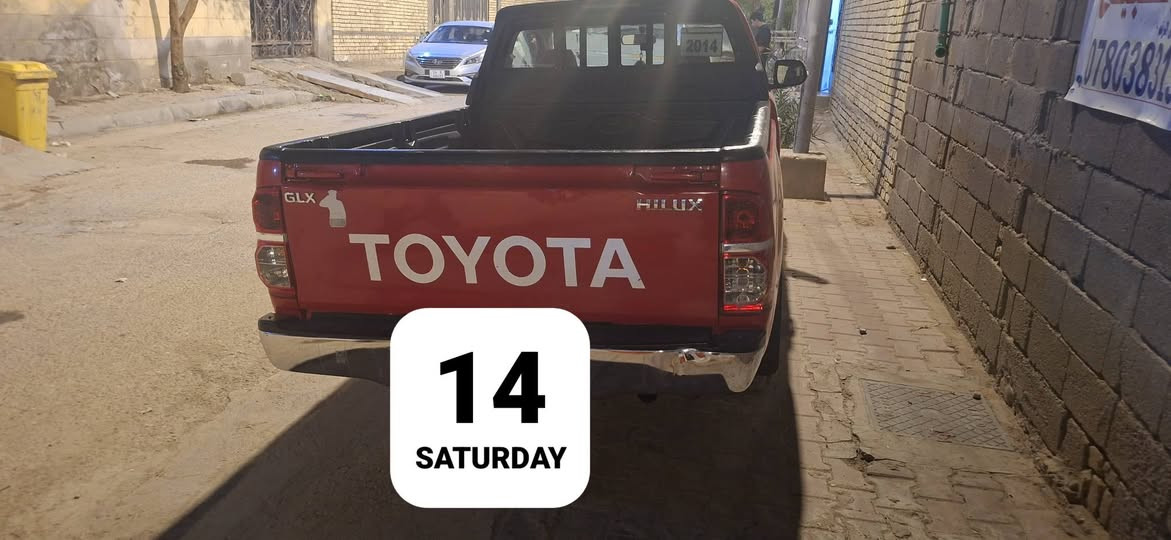 هايلوكس تك قماره  سعودي المديل 2014 السياره خير من الله حلوه بسمي الرقم بابل موجوده بل بصره  ***********
