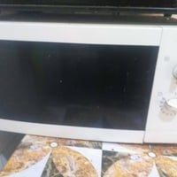 إلكترونيات • أغراض للبيع • السعر بالخاص