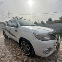 هايلوكس • ٢٠١٤ • رقم بغداد