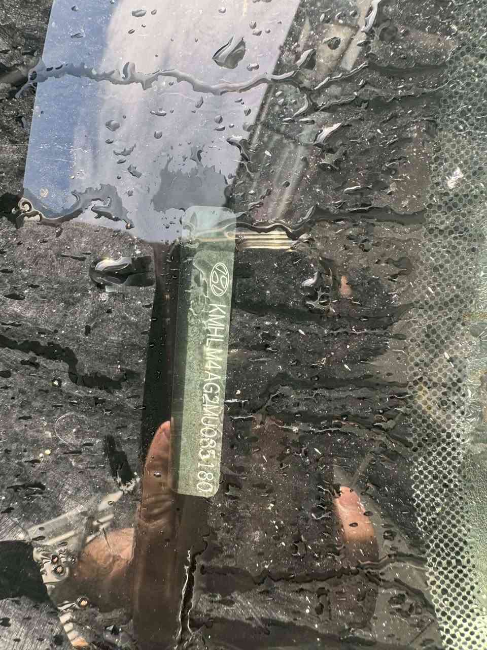 سوناته موديل 18 فول موصفات حادث بنيد صبغ فقط لغد شاصي مكفول ماشيه 96 سياره كلها ع وضع الشركه سعرها 132

***********
