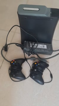 للبيع بي 35 لعبه بسعر 110.  07707436451 مكان بغداد الحريه