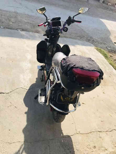 متاح دراجه شحن هيوشا موديل ٢٠٢٥ ام العدد كهربائيات كله شغاله بطاريات ع فحص تقرا ١٠ تخم قبل شهر مشدود النضافه مثل ما موضح بصور السعر ٦٧٥ وبي مجال ترهم بيع و مراوس مكاني هيت حي البكر *********** وتساب و اتصال
