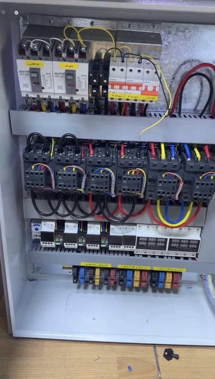 متوفر بوردات حسب الطلب 
***********
