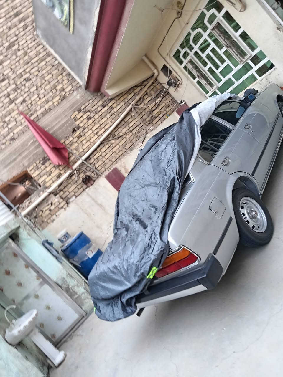 السلام عليكم كورونا للبيع موديل 81 105 ماشيه 105 
سياره جديده مقفوله فول واحد على واحد  رقم الهاتف  ***********  ***********
